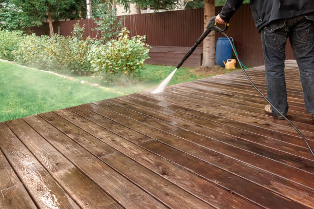 Best Driveway Pressure Washing  in Windsor, CA